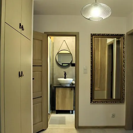 Apartament Happy Corner *