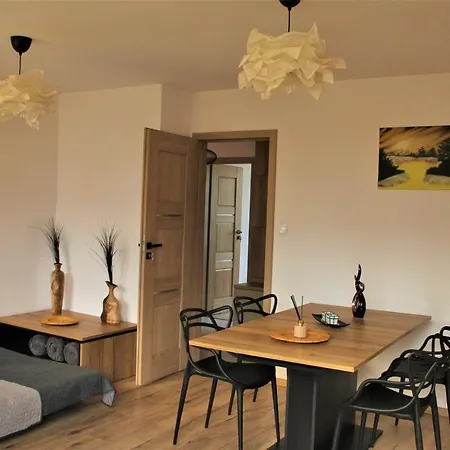 Happy Corner Apartment