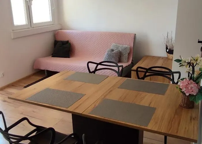 Happy Corner Appartement *